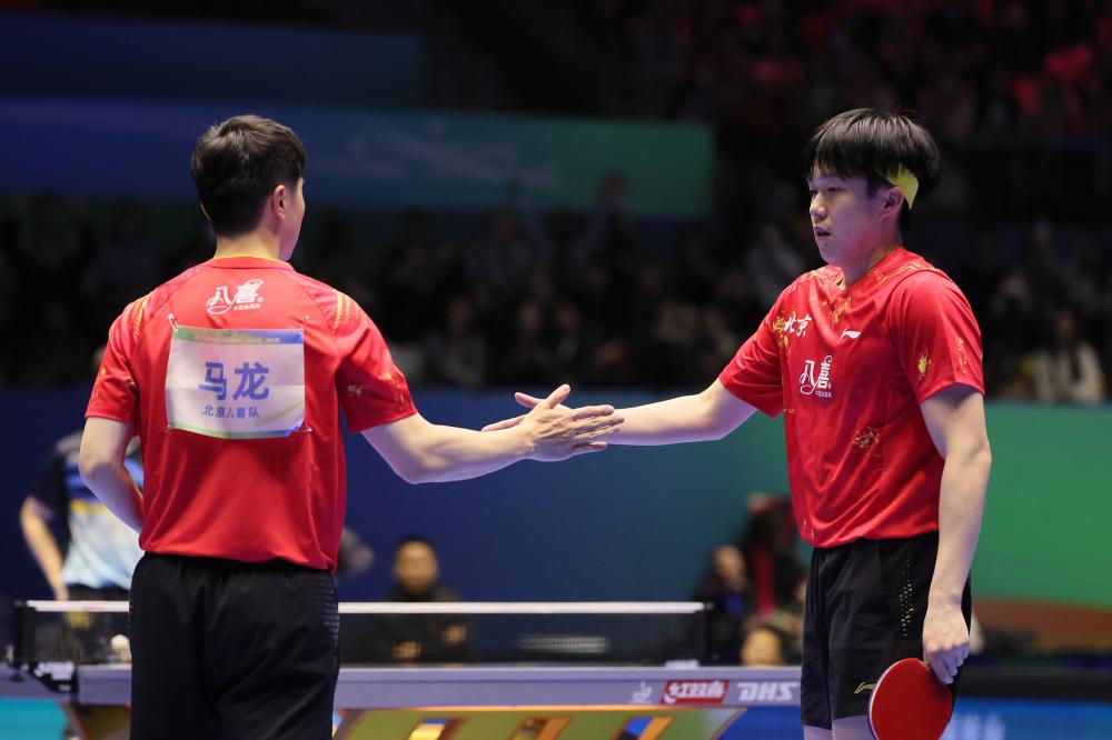 霍启刚就冰球队遇袭发声.